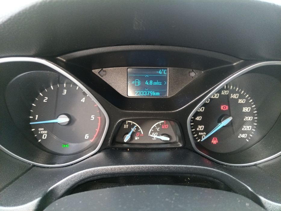 Ford Focus drugi właściciel 2012/2013 1.6tdci krajowy