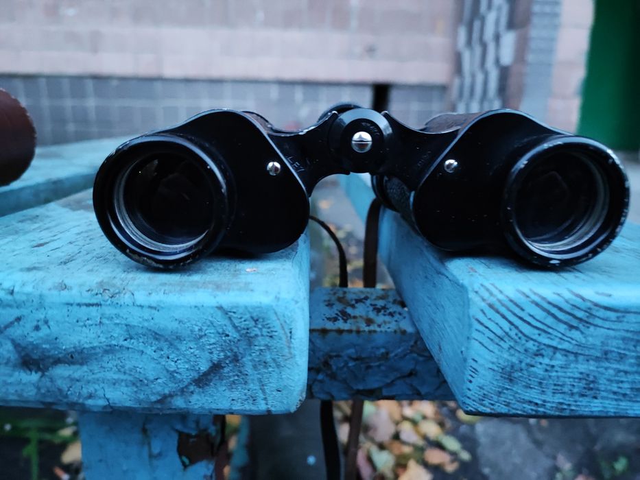 Бінокль 8×30 в хорошому стані