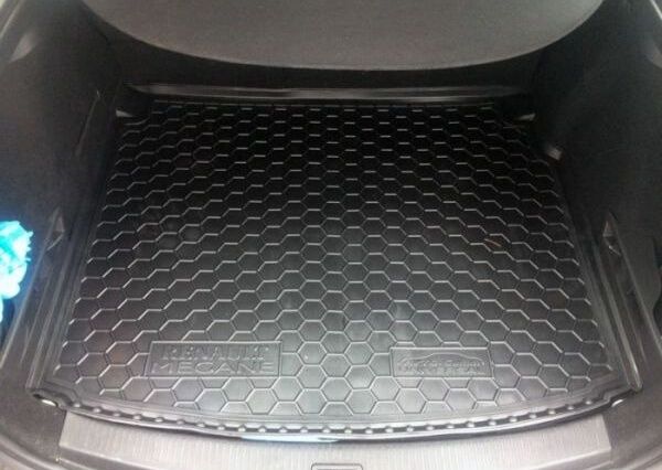 Коврики в салон на всі авто,коврики в багажник! Є на всі марки авто!