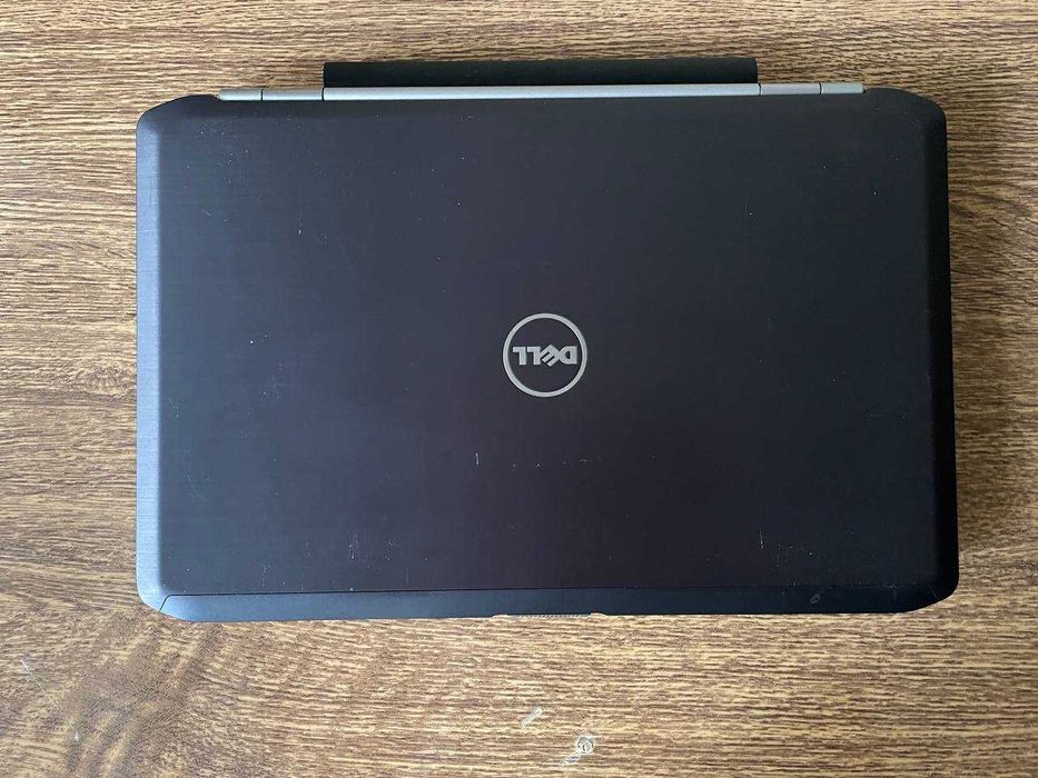 Ноутбук дешево Dell Latitude E5520 | HD | RAM-4Gb | HDD-320Gb