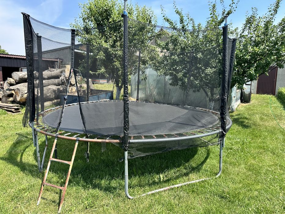 Trampolina ogrodowa duza 404cm