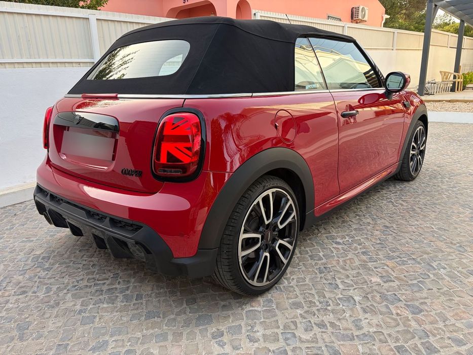 MINI Cabrio Cooper Premium Plus JCW Auto