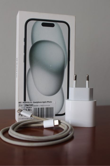 iPhone 15 128 GB Preto - Caixa original