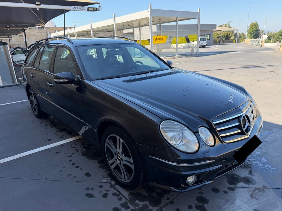 Mercedes-Benz E 320 — fotografia 2