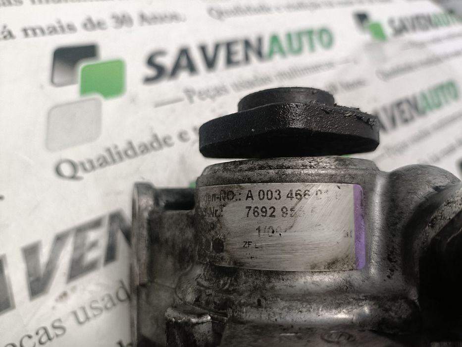Bomba de direção MERCEDES-BENZ Classe C (W203)