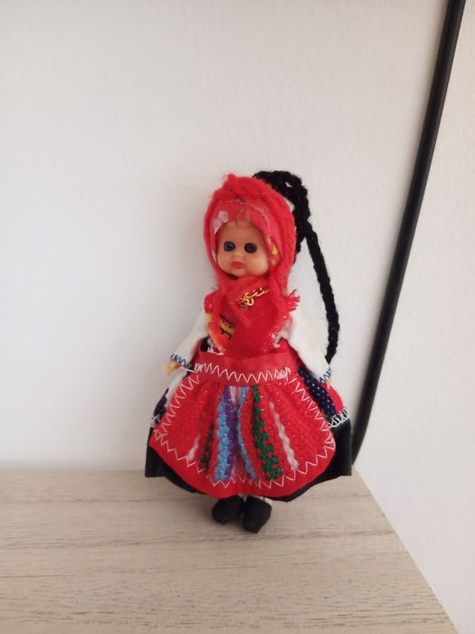 Mini boneca Portuguesa,  traje Minho  Folclore