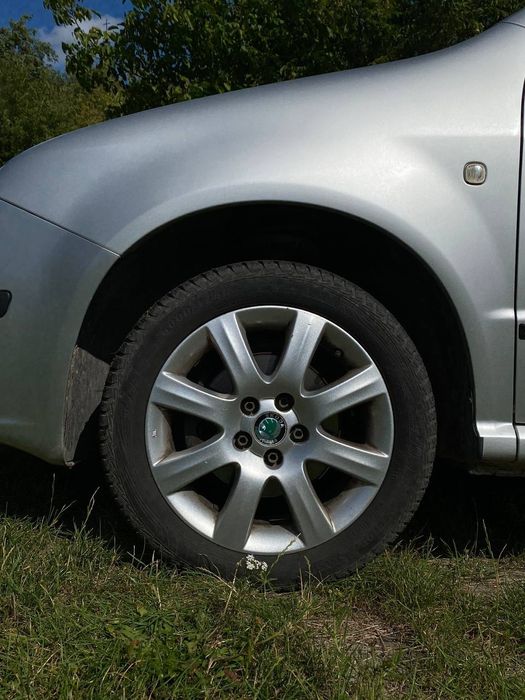 Skoda Fabia 2004 року в хорошому стані!