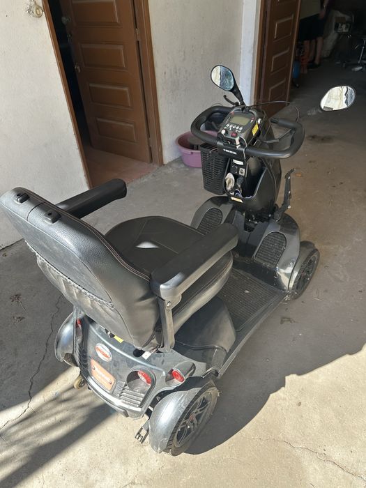 Scooter eletrica mobilidade reduzida