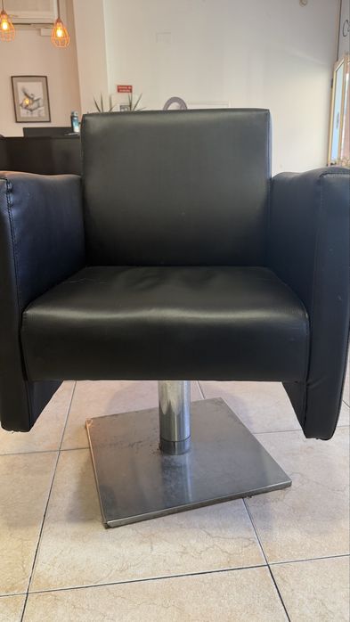Conjunto de 4 cadeiras para cabeleireiro