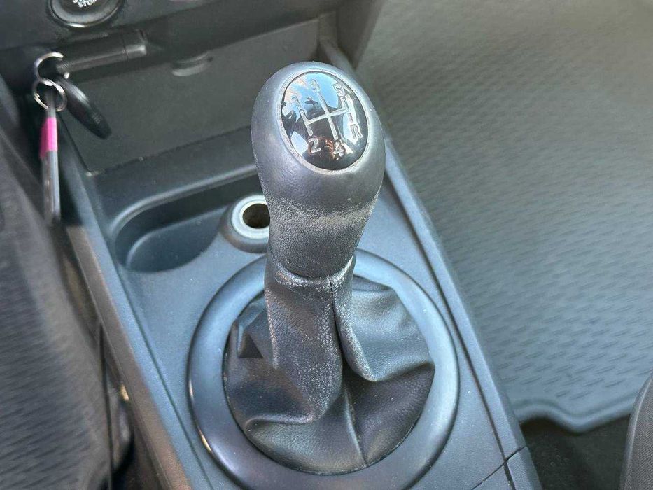 Renault Megane 2006 1.4 Бензин МКПП