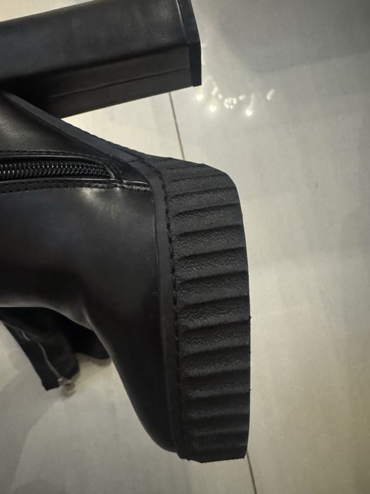 Sprzedam kozaki guess model : FLDLR3 ELE11