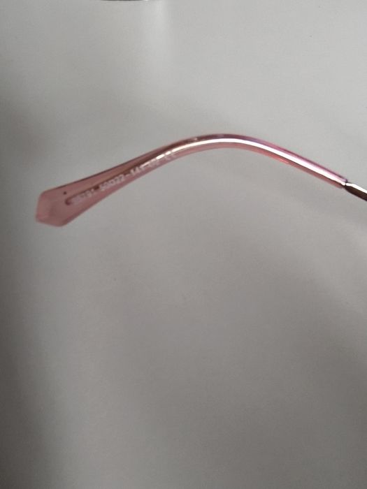 Nowe okulary, oprawki korekcyjne