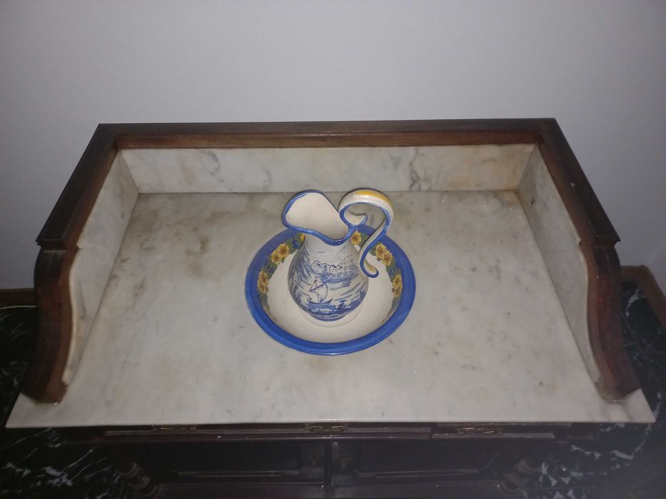 Móvel de sala antigo