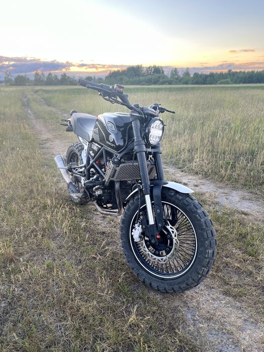 Скрамблер 300 2025 року