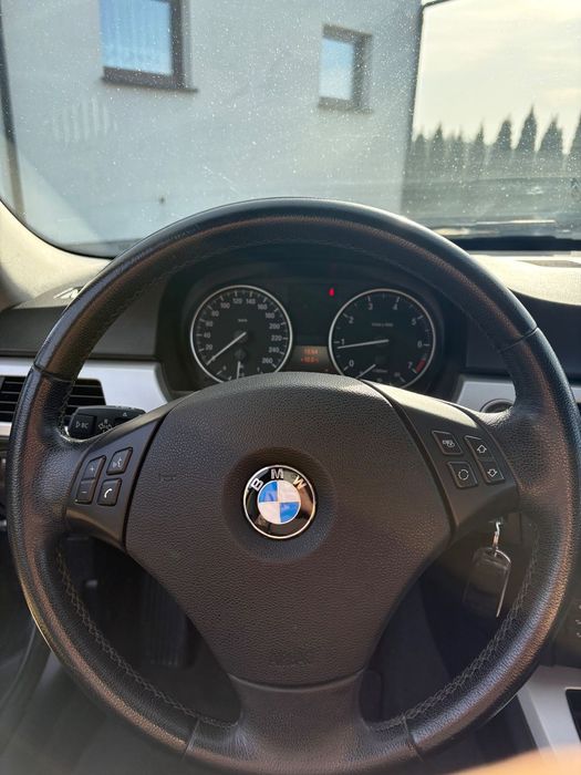 BMW Seria 3 BMW Seria 3 E91 318I