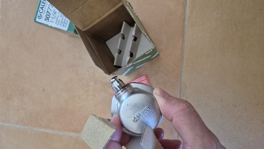 Purgadores radiador Caleffi 507425425804377477122