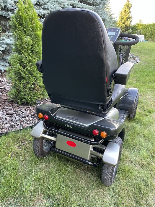 Elektryczny wózek inwalidzki skuter czterokołowy Mezzo