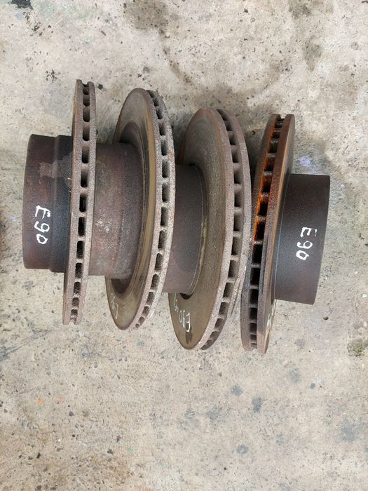 Тормозні диски BMW БМВ Е39 Е46 Е53 Е60 Е61 Е65 Е66 Е70 Е71 Е83 Е90 Е91