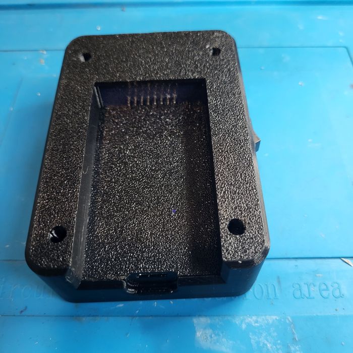 Продам програматор для  батарей djlmavic 3