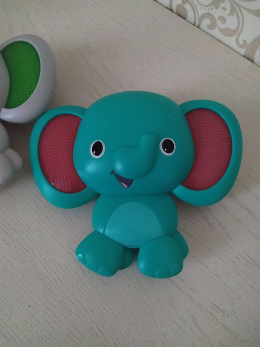 Слоник Fisher Price Музична розвиваюча інтерактивна іграшка для малюка