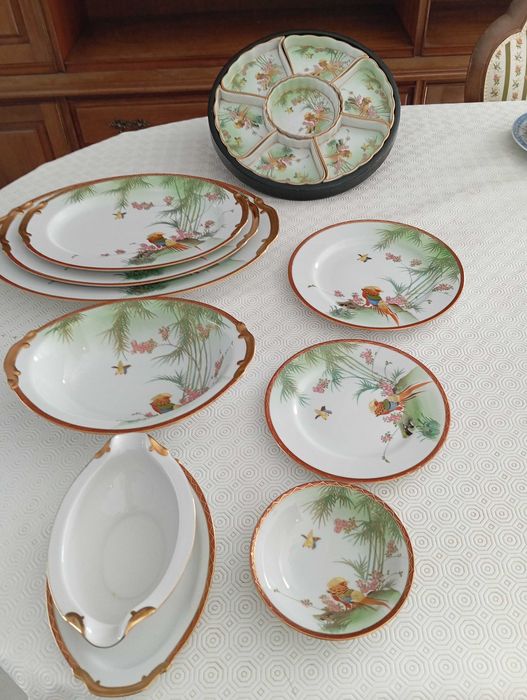 Japanese Soko China Hand Painted Dinner Set and Tea/Coffee service Set, 124pc 1960s