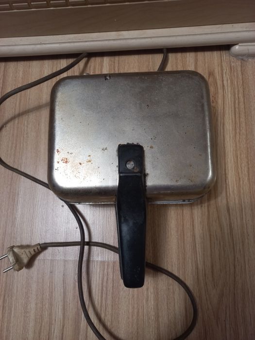 Вафельниця рефлектор