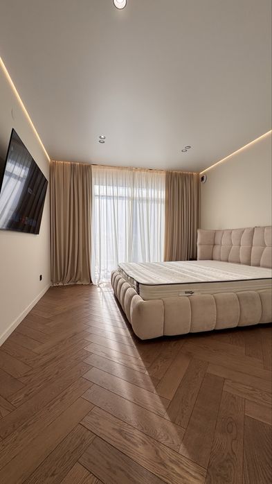 Боздош. Продаж 2-х кімнатної. Шо 75 м.кв.