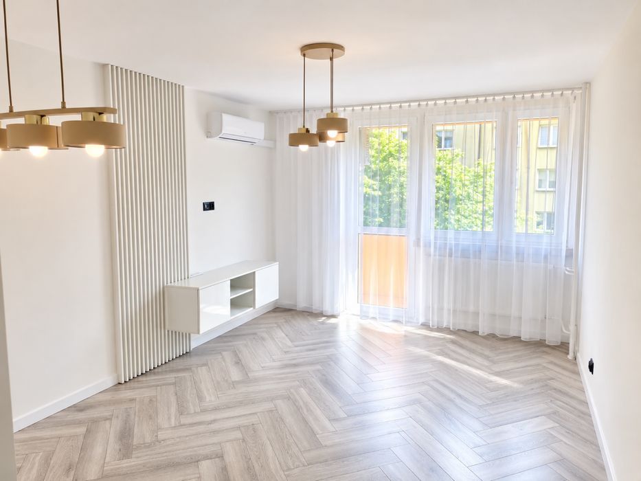 Mieszkanie 54.60m2 •2 piętro •3 pokoje •Gotowe do zamieszkania! Jak NOWE! •Klimatyzacja