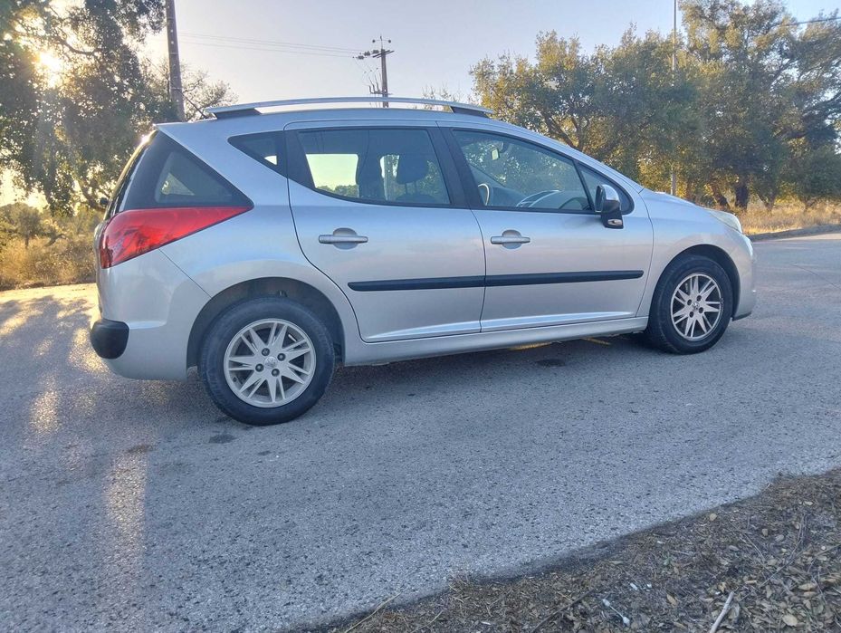 Peugeot 207 Sw 1.6Hdi