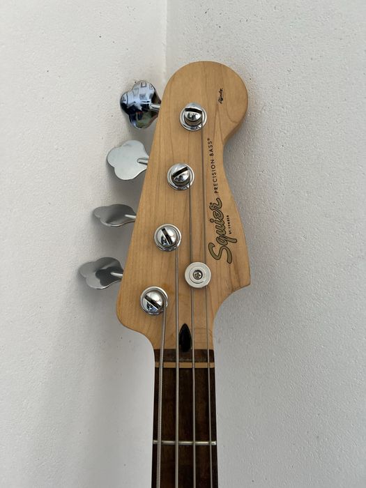 Gitara basowa Squier Affinity Precision Bass PJ