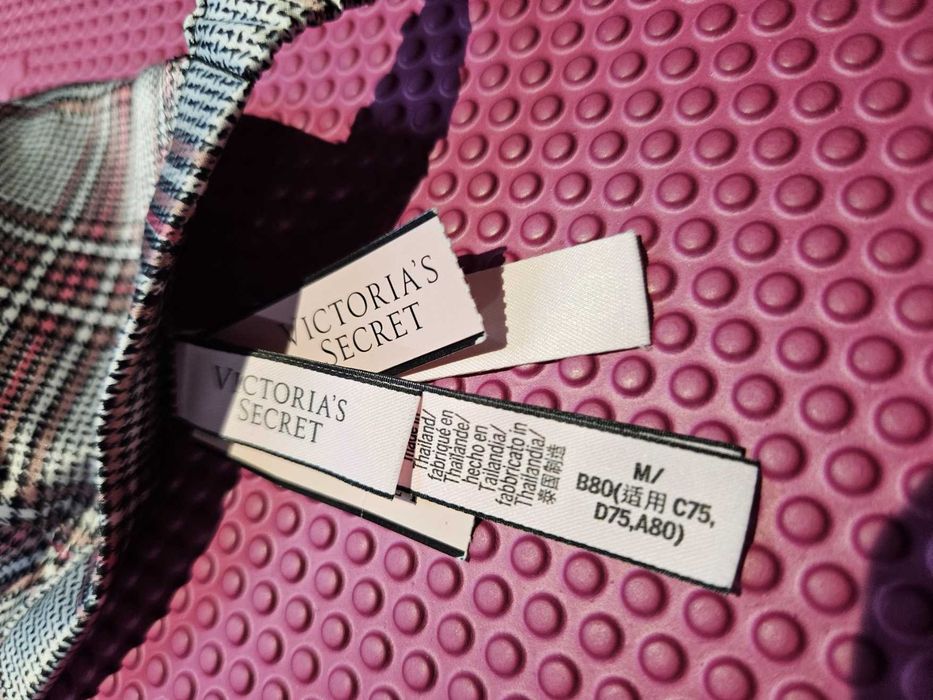 Góra od bikini Victoria's Secret M kratka