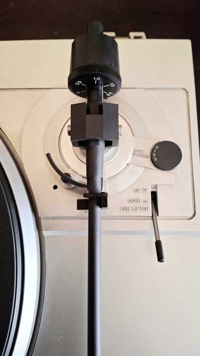 Gira discos Sanyo Vintage agulha nova excelente tudo manutenção feita