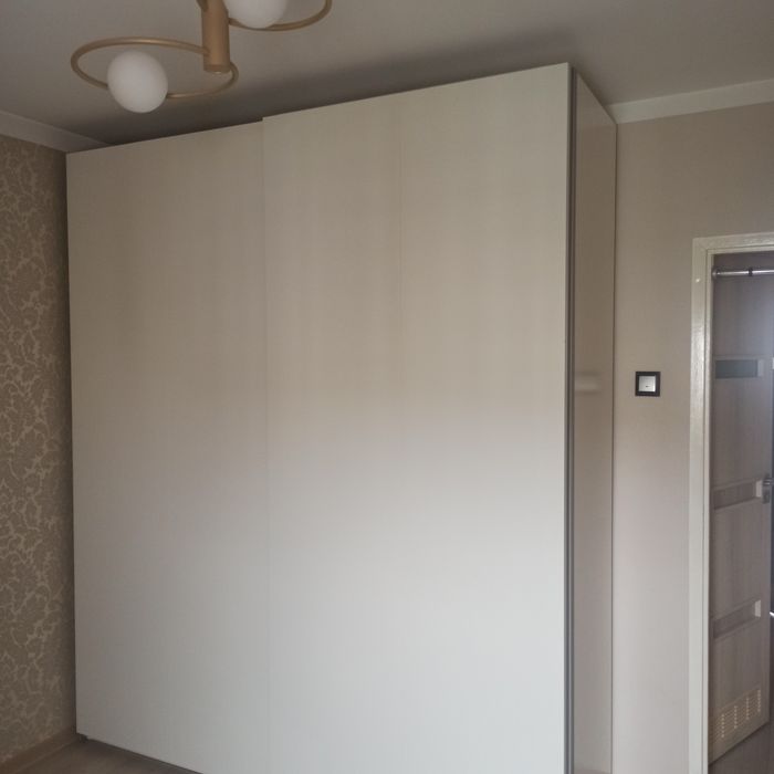 Szafa Pax Ikea biała