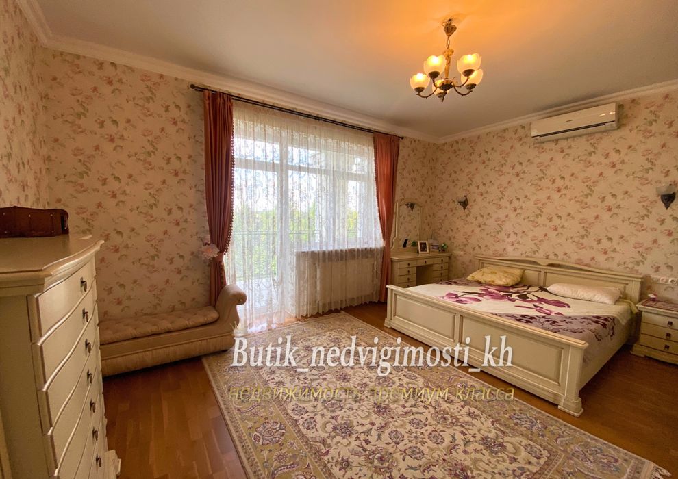 Продажа! Эксклюзивный обьект! Два дома на участке Закрытый поселок!