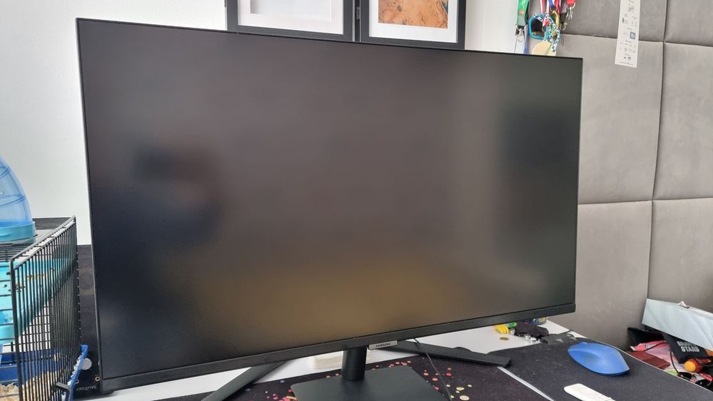 Monitor 32" Samsung S32BM700UU  4K  z funkcją SMART