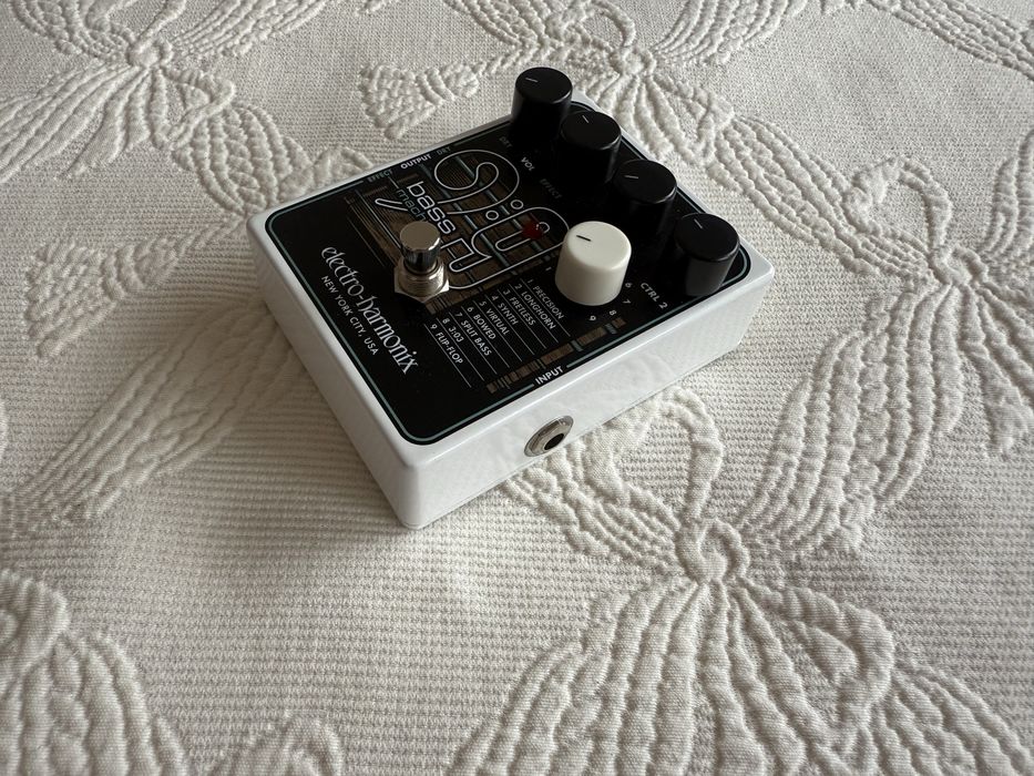 Pedal Electro-Harmonix BASS9 Bass Machine – Pouco uso, excelente estado