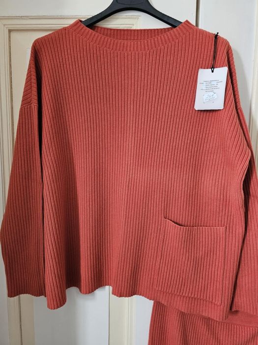 Komplet sweter spódnica Włochy