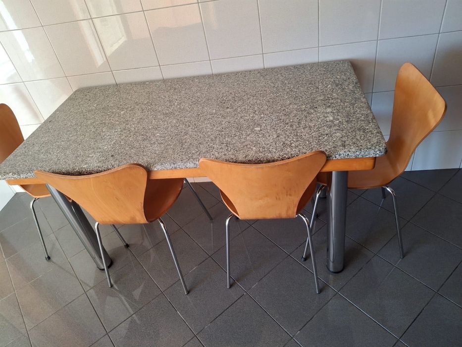 Mesa cozinha com 6 cadeiras