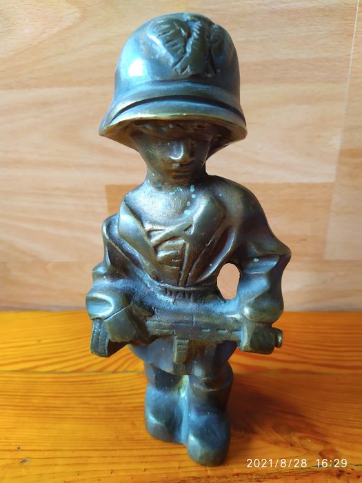 Mały Powstaniec 19,5cm. 2,5kg. Warszawski Duży Ciężki