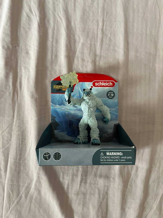 Schleich Eldrador monstro de gelo yeti com arma (42448)