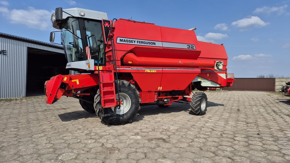 Massey ferguson 32 ,34 ,30 case new holland John deere claas
