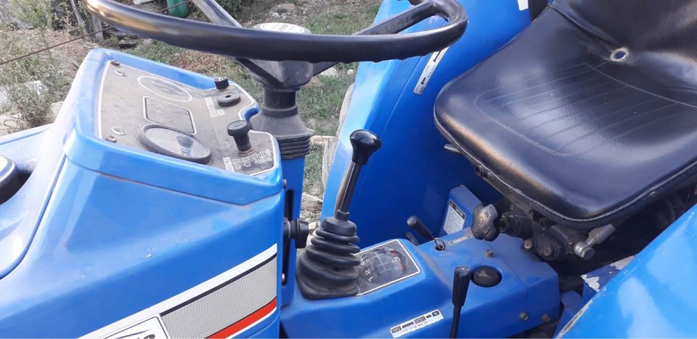 Tractor Izeki 3210 4x4