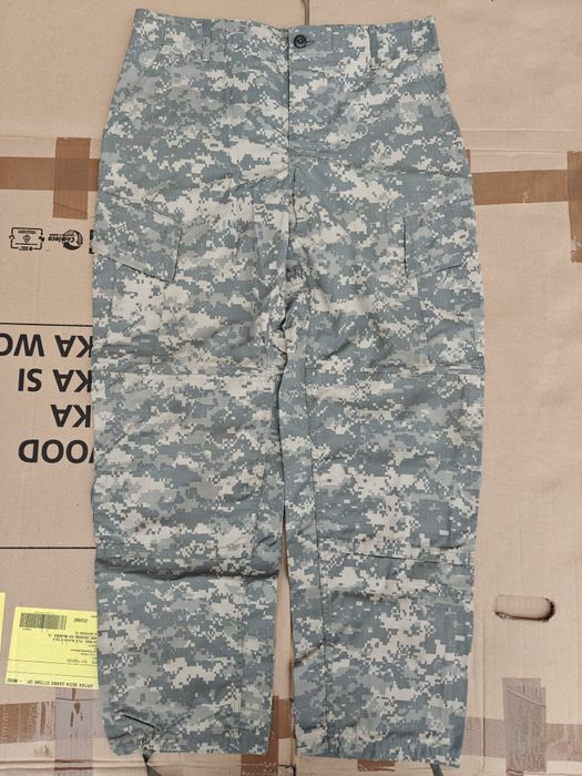 Mundur wojskowy US Army USA ACU UCP Pixel CADPAT foliage green Medium