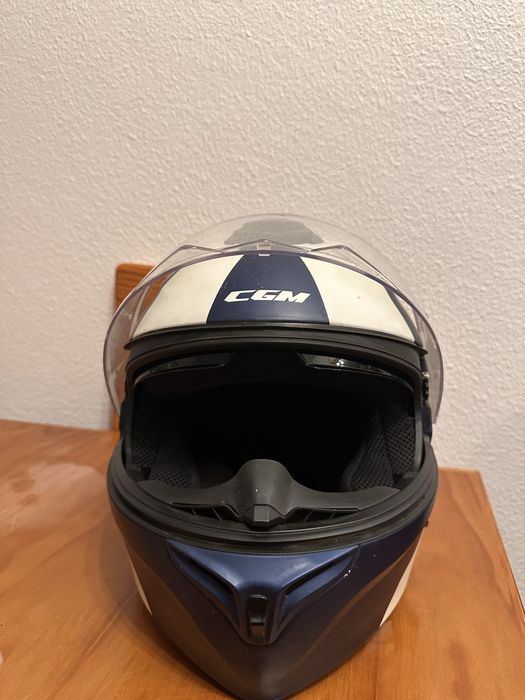 Capacete de mota CGM