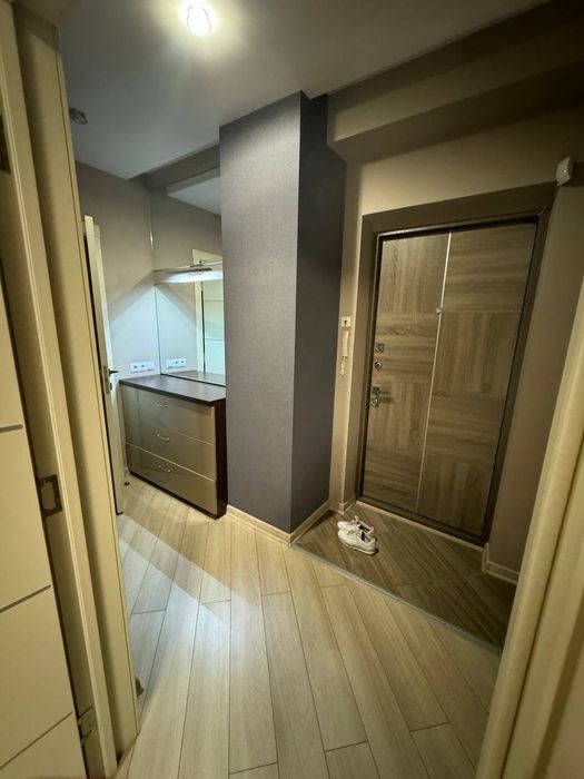 Иванова 20, г. Южный  сдам посуточно 1 ком. Квартиру