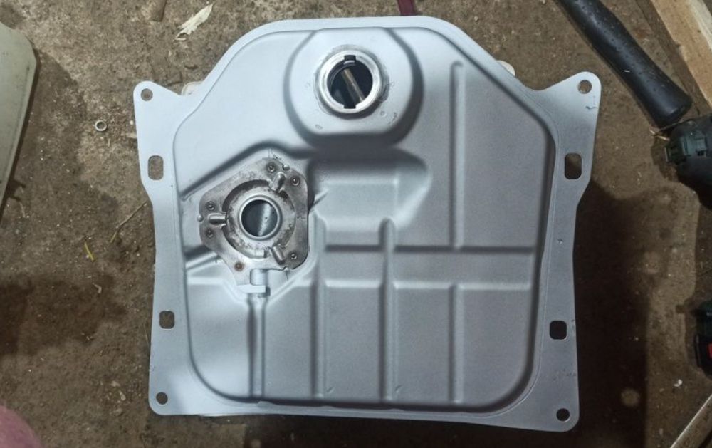 Бензо бак honda scoopy