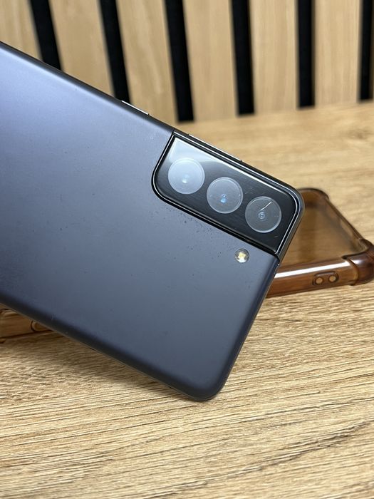 Смартфон Samsung Galaxy S21 5G 128Gb