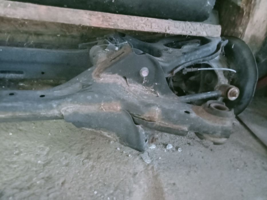 Zawieszenie kompletne tylne Honda Accord VIII