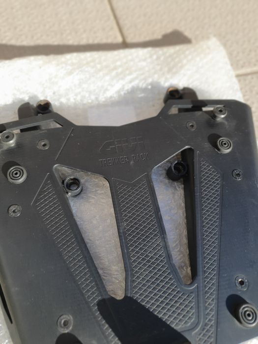 Suporte/base original Givi trekker outback para ktm 790/890 adventure