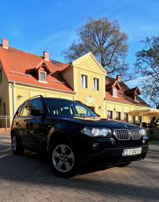 BMW X3 x-drive S-p-r-z-e-d-a-n-e*